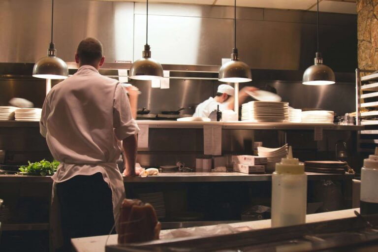 Restaurants: Why Used Equipment is Not Worth It